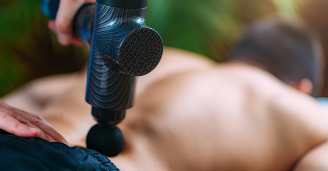 Adjustment/Soft Tissue Work (15min)